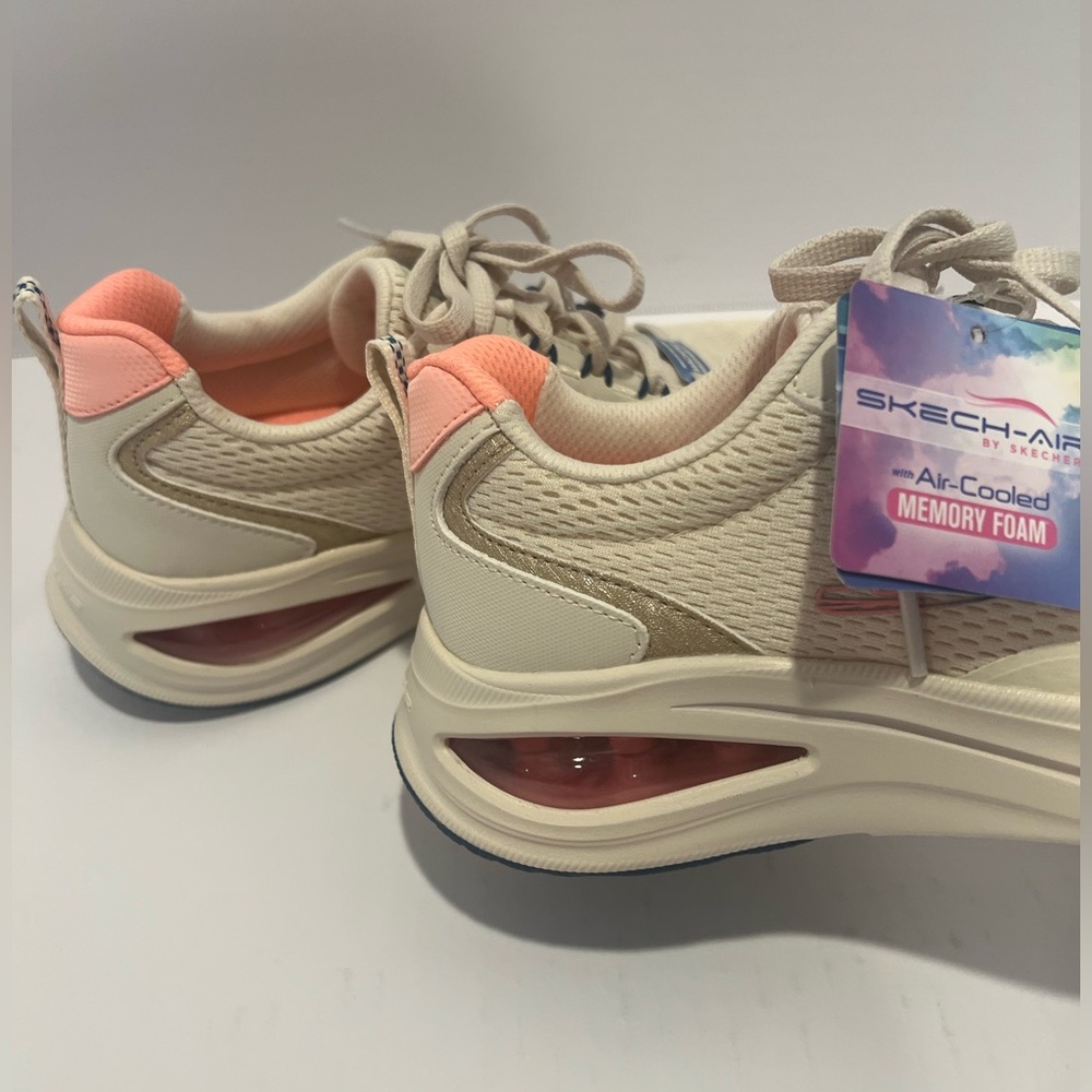 Skechers Women's Beige & Coral Skech-Air Walking Sneakers ‘Machine Washable’ NWT - Picture 2 of 16